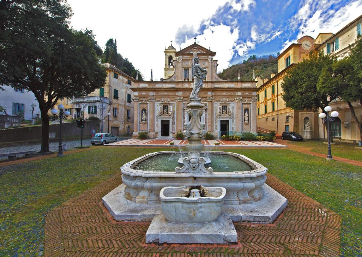 A Casa Di Pizz - Bilocale Con Parcheggio Privato Apartamento Savona Exterior foto